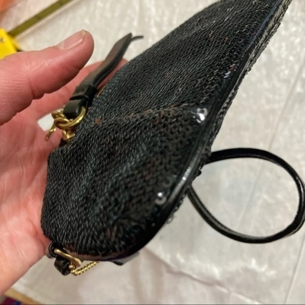 Coach vintage y2k black poppy hearts sequins evening wristlet bag rare